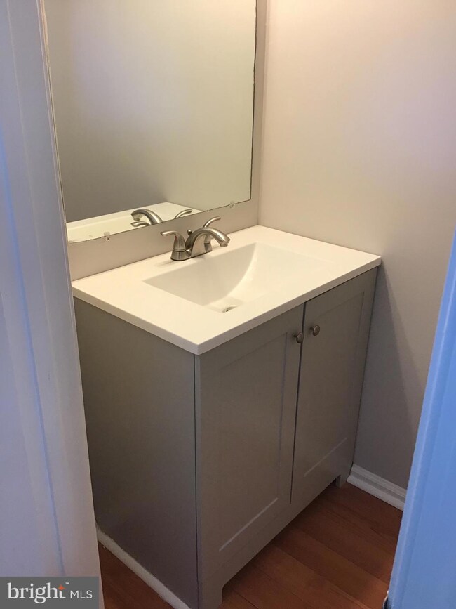 7690 Chadds Landing Way, Manassas, VA 20111 - photo 3