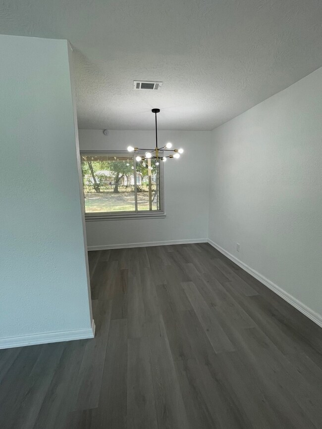 13351 Orleans St, Houston, TX 77015 - photo 6