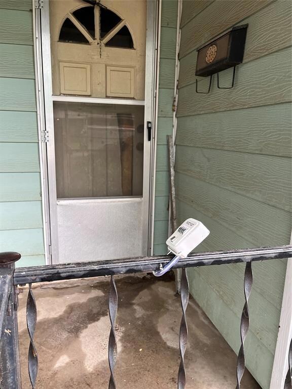 527 N Patchin Ave, Shawnee, OK 74801 - photo 3