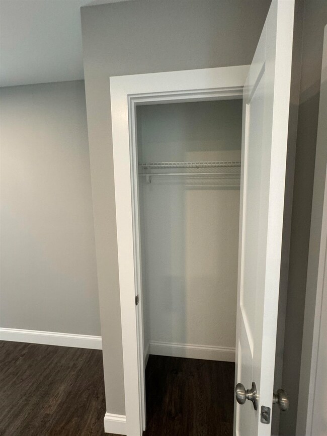 50 Monarch Way unit 102, Portsmouth, NH 03801 - photo 4