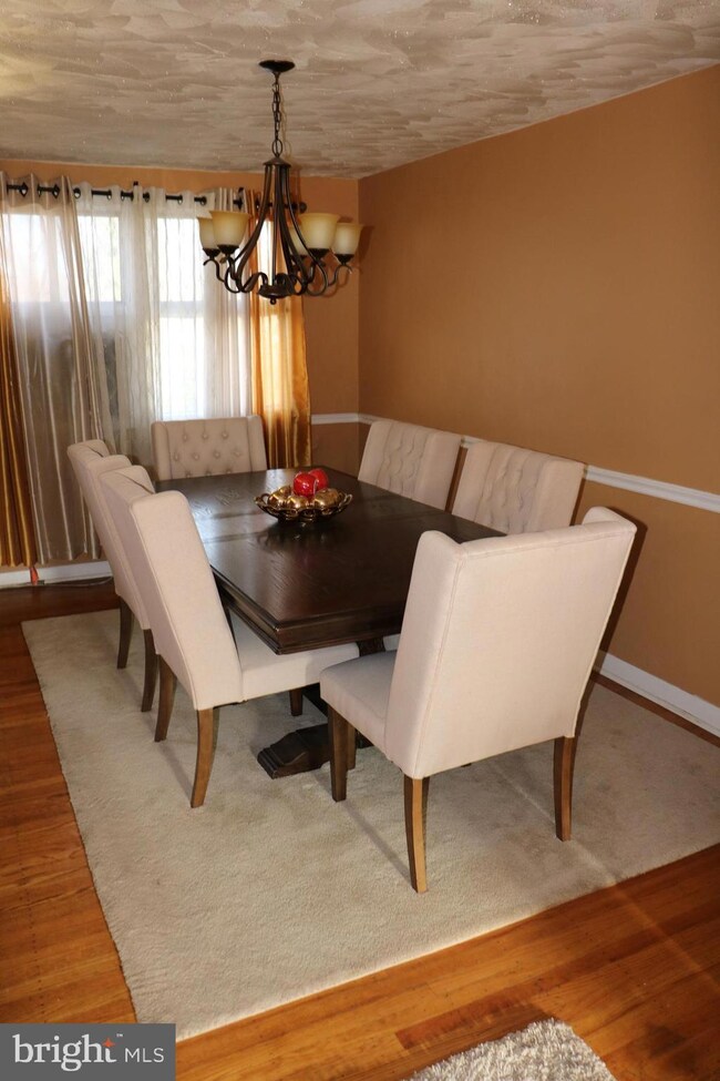 1103 Crestview Rd, Darby, PA 19023 - photo 6