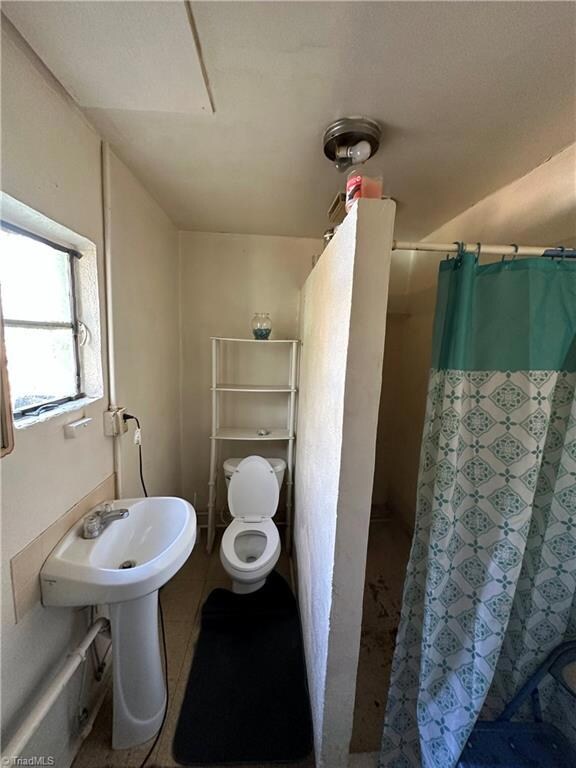 1307 Furlough Ave, High Point, NC 27260 - photo 6