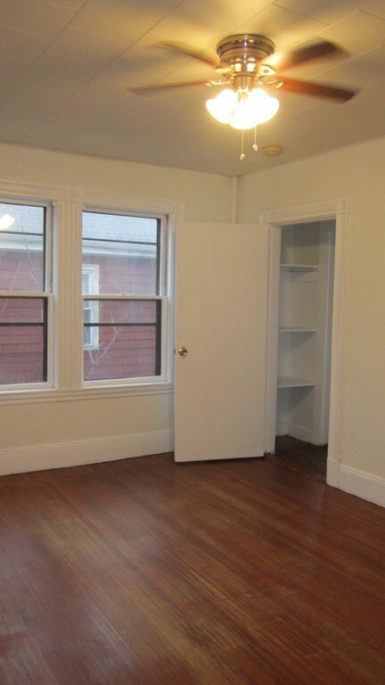 41 Cutler St unit 4, Winthrop, MA 02152 - photo 7