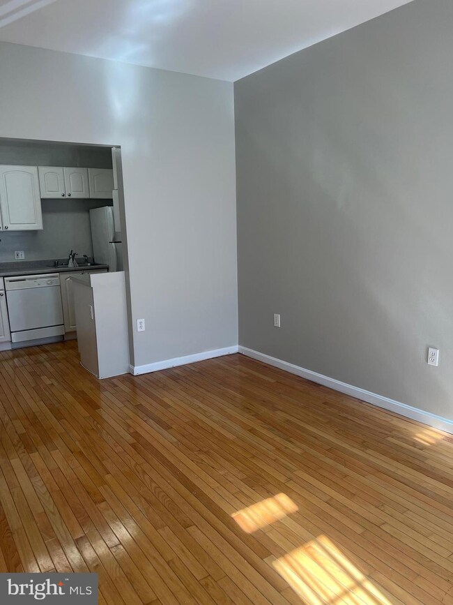 1312 S Hanover St unit 1, Baltimore, MD 21230 - photo 4