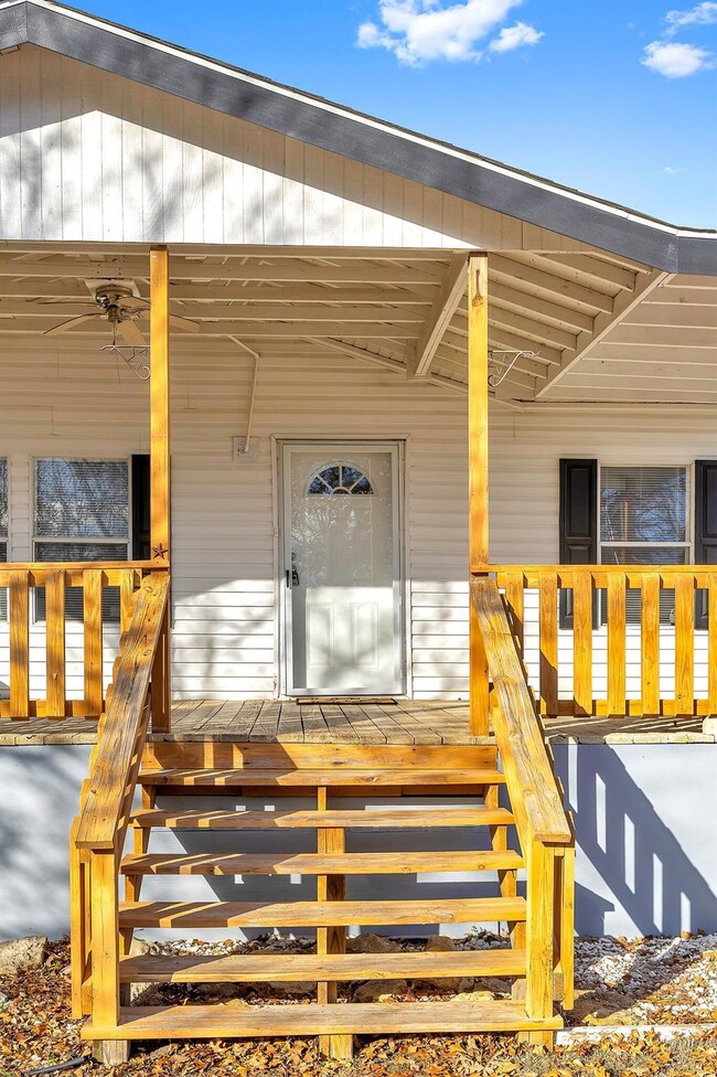 134 Kailyn Ln, Weatherford, TX 76085 - photo 4