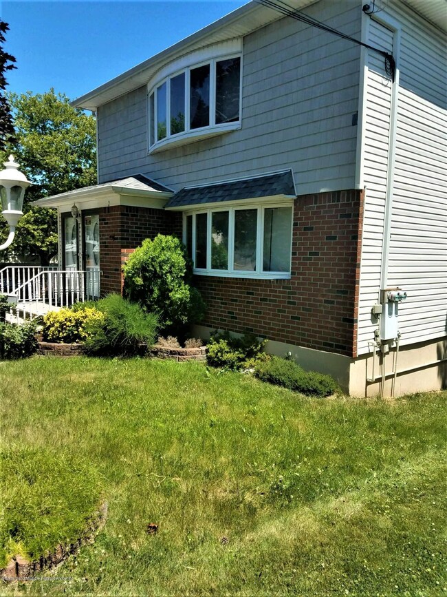 2 Twombly Ave, Staten Island, NY 10306 - photo 2