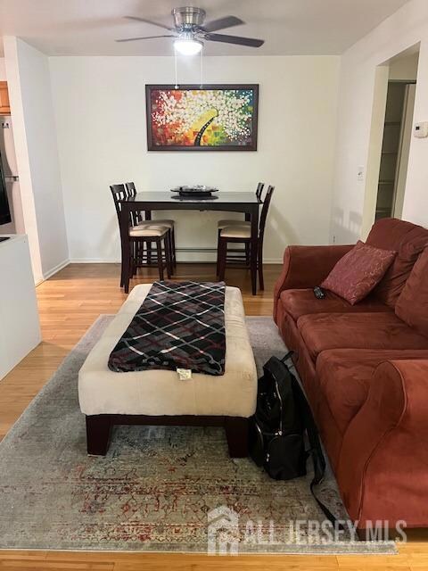 629 Cricket Ln, Woodbridge, NJ 07095 - photo 4