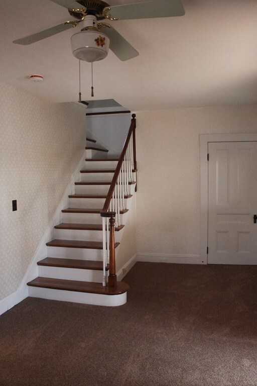 14 Englewood Rd unit 1, Gloucester, MA 01930 - photo 3