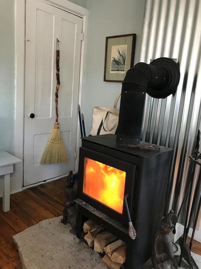 7 Mountain St, Vinalhaven, ME 04863 - photo 6