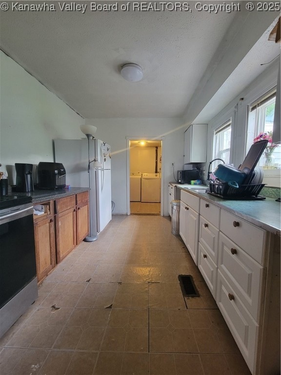 1832 Roxalana Rd, Dunbar, WV 25064 - photo 7