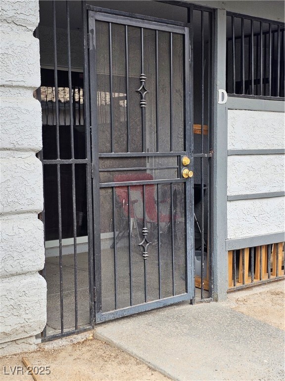 211 N Lamb Blvd unit D, Las Vegas, NV 89110 - photo 2