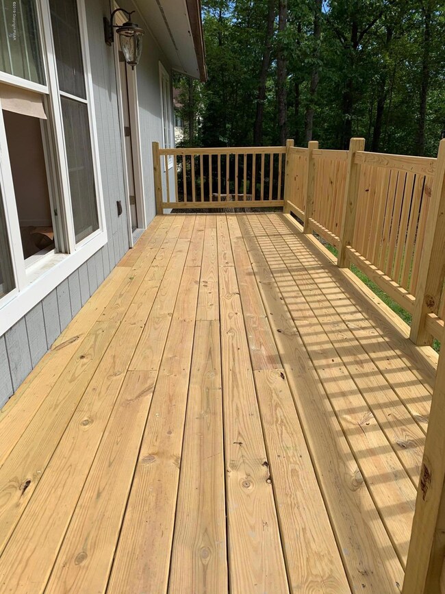 423 Iroquois Loop, Canadensis, PA 18325 - photo 3