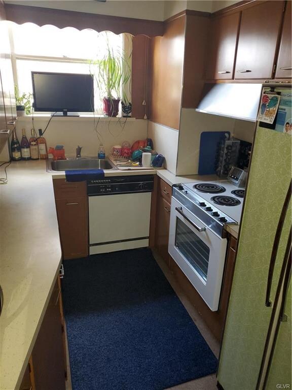 1925 Tilghman St unit 1, Allentown, PA 18104 - photo 6