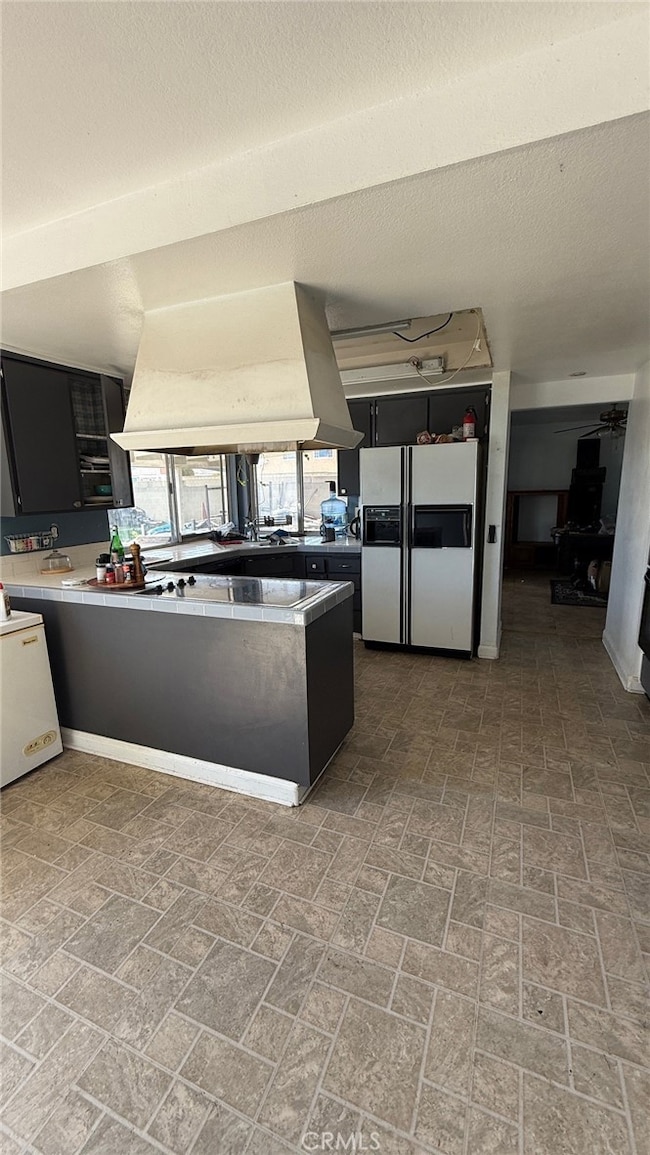 7002 Valentine Dr, Huntington Beach, CA 92647 - photo 7