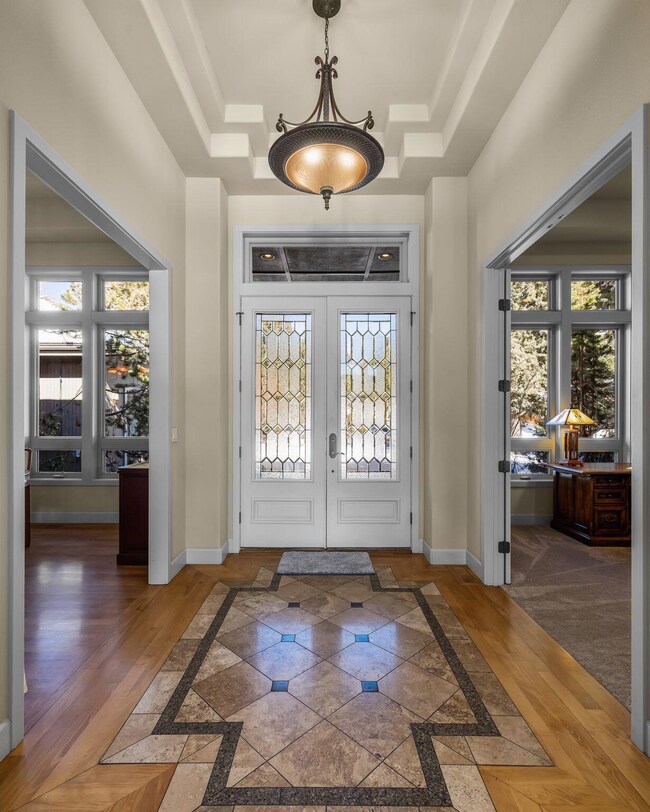 19506 Green Lakes Loop, Bend, OR 97702 - photo 2