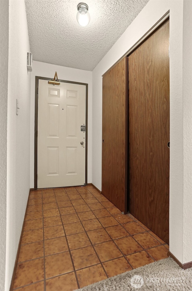 9020 25th Ave SW, Seattle, WA 98106 - photo 4