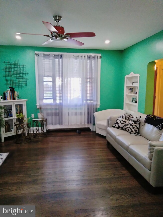 4523 Homer Ave, Baltimore, MD 21215 - photo 4