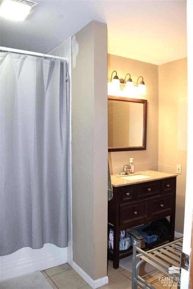 1409 Jarvis Dr, Manhattan, KS 66502 - photo 7