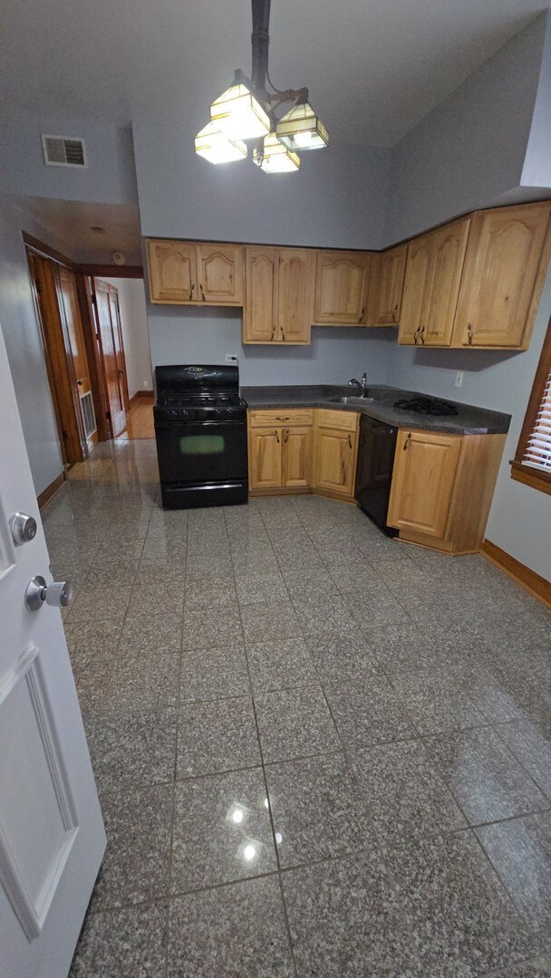 919 N Leavitt St unit 2F, Chicago, IL 60622 - photo 7