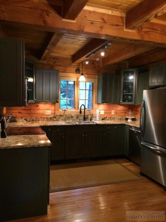 90 Shanty Springs Rd, Banner Elk, NC 28604 - photo 4