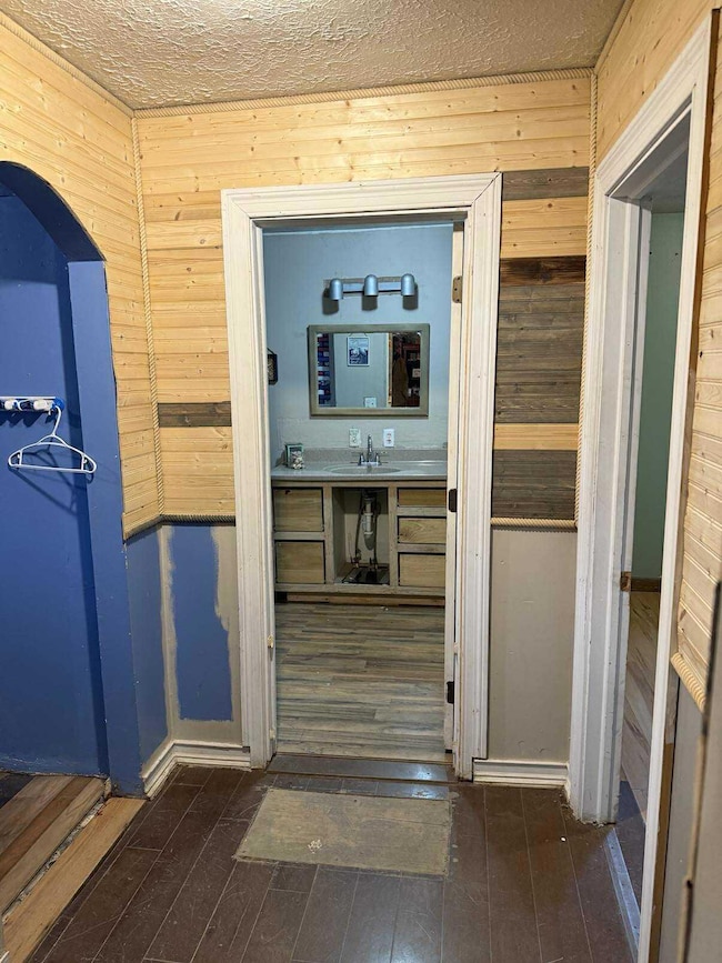 224 Ky-746, Frenchburg, KY 40322 - photo 6