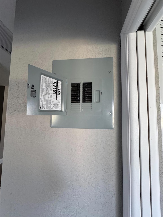 2931 Crosley Dr W unit A, West Palm Beach, FL 33415 - photo 6