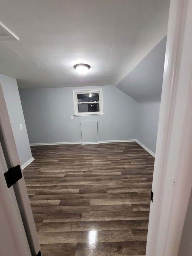 536 Morningside Dr, Rantoul, IL 61866 - photo 6