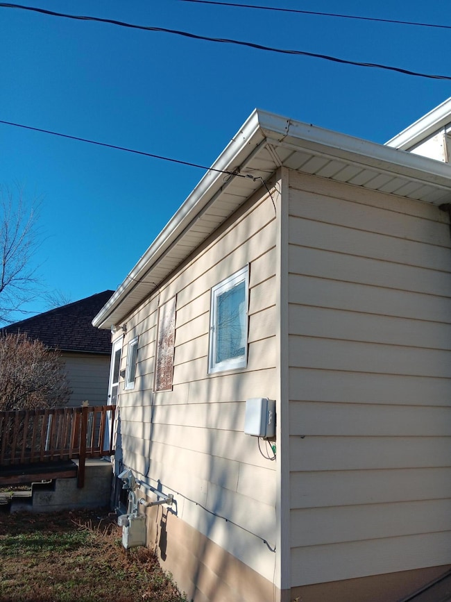 1110 2nd St, Havre, MT 59501 - photo 4