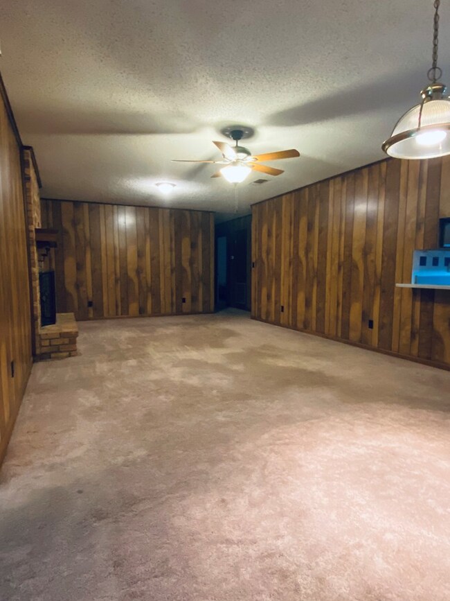 1402 S Farm To Market 706, Lufkin, TX 75904 - photo 3