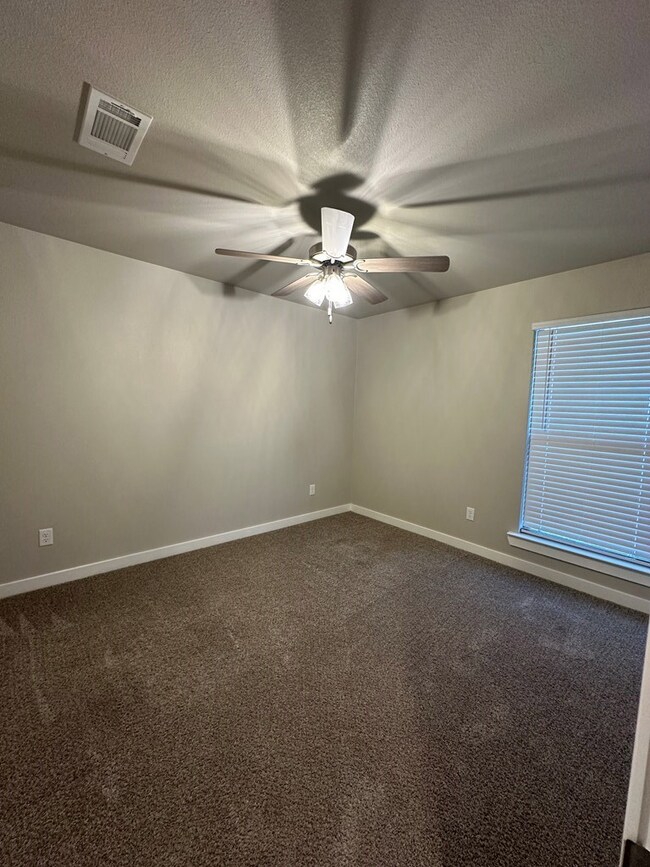 1313 Red Cliff Ave, Odessa, TX 79765 - photo 7