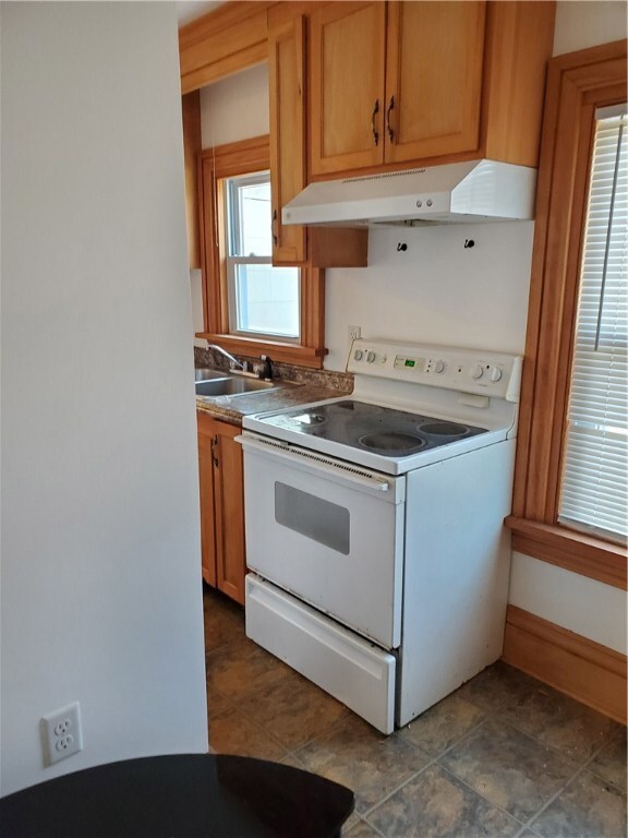 27 Maxson St unit 4, Ashaway, RI 02804 - photo 6