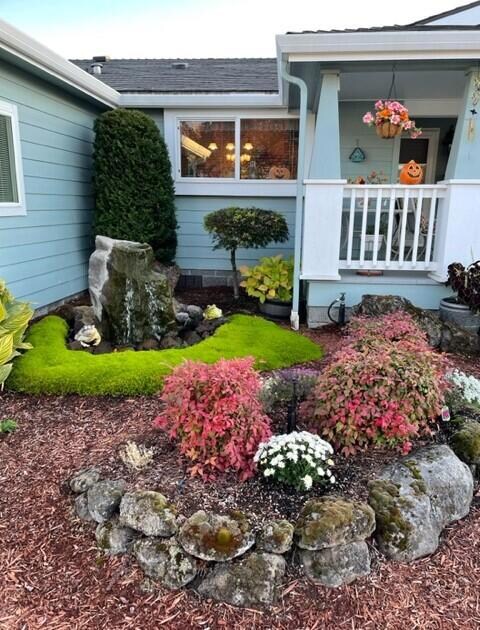 Front Water Feature