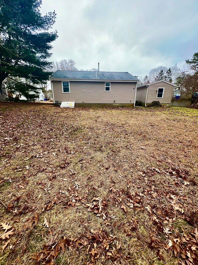 79 Handy Rd, Pocasset, MA 02559 - photo 2