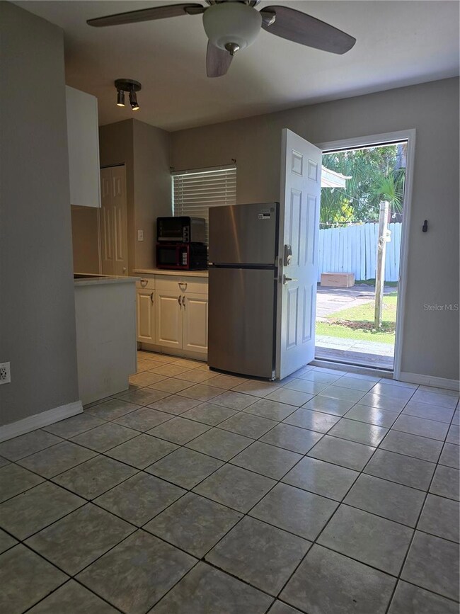 2306 W Saint Joseph St unit 2, Tampa, FL 33607 - photo 4
