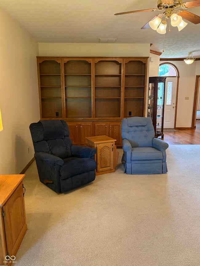 5148 Constitution Ct, Columbus, IN 47203 - photo 7