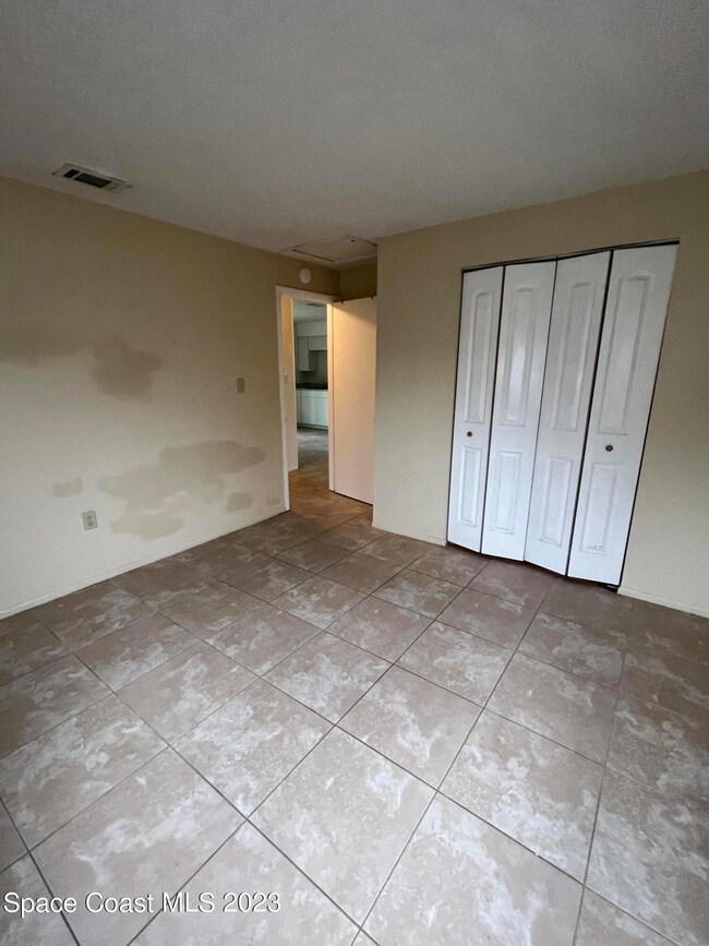 2487 Saturn Ct, Cocoa, FL 32926 - photo 5