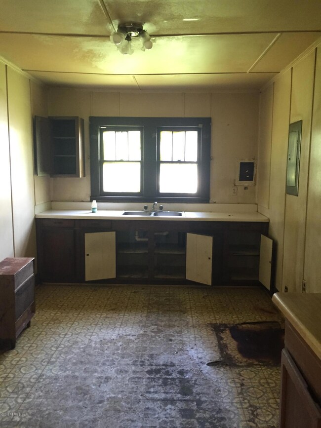 6046 105th St, Jacksonville, FL 32244 - photo 6