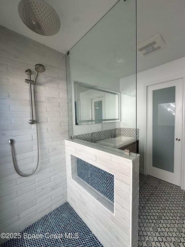 302 W Osceola Ln, Cocoa Beach, FL 32931 - photo 7