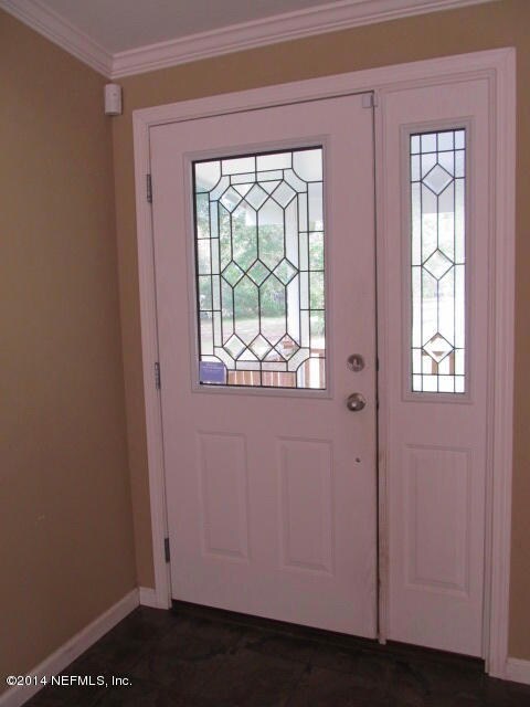 FRONT ENTRY & CEILING MOLDINGS