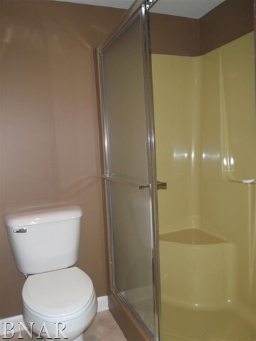 111 Rust Rd unit 308, Bloomington, IL 61701 - photo 4