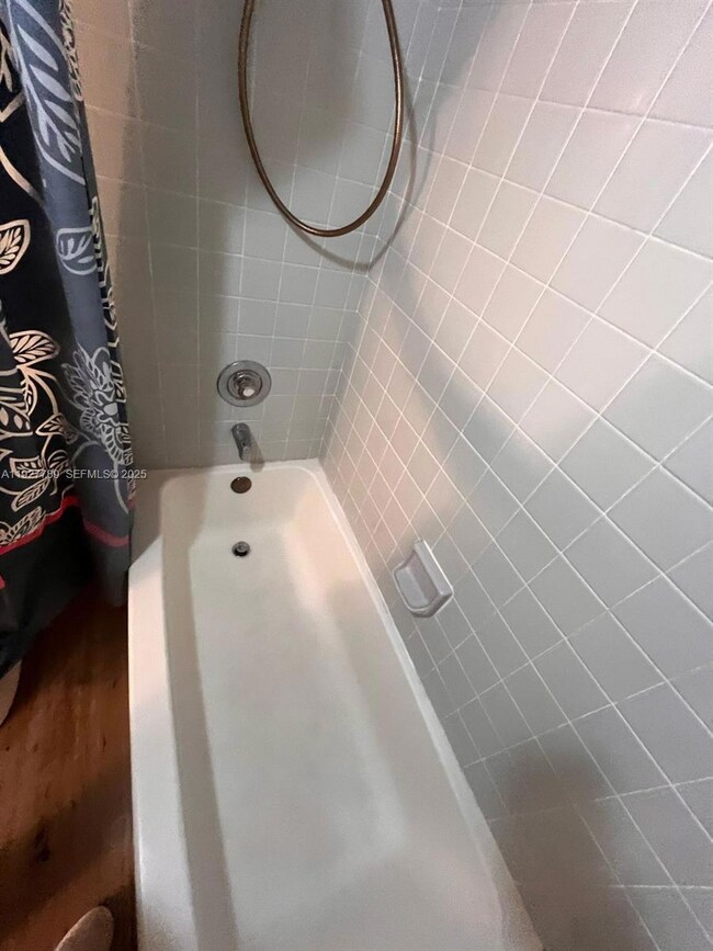 2880 N Oakland Forest Dr unit 209, Oakland Park, FL 33309 - photo 6