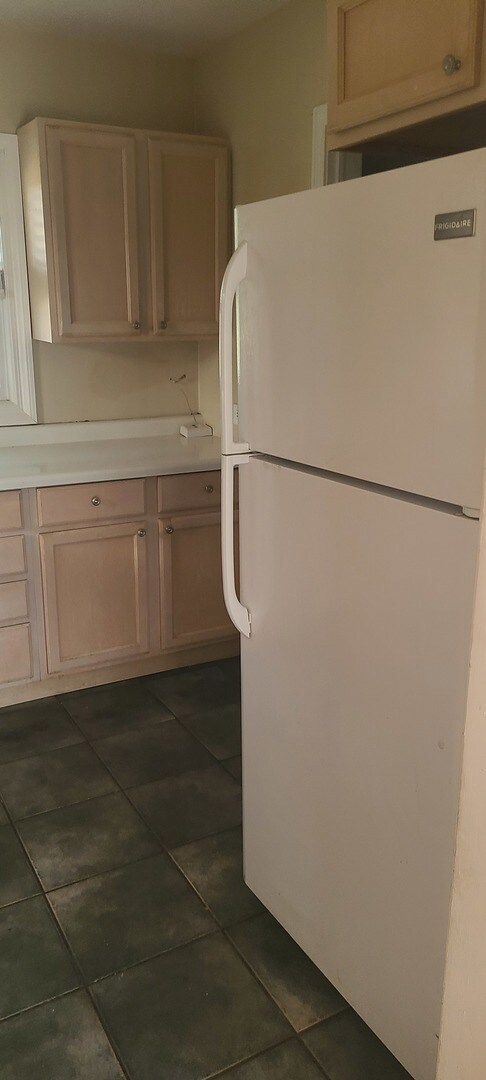 763 Norfolk Ave, Westchester, IL 60154 - photo 6