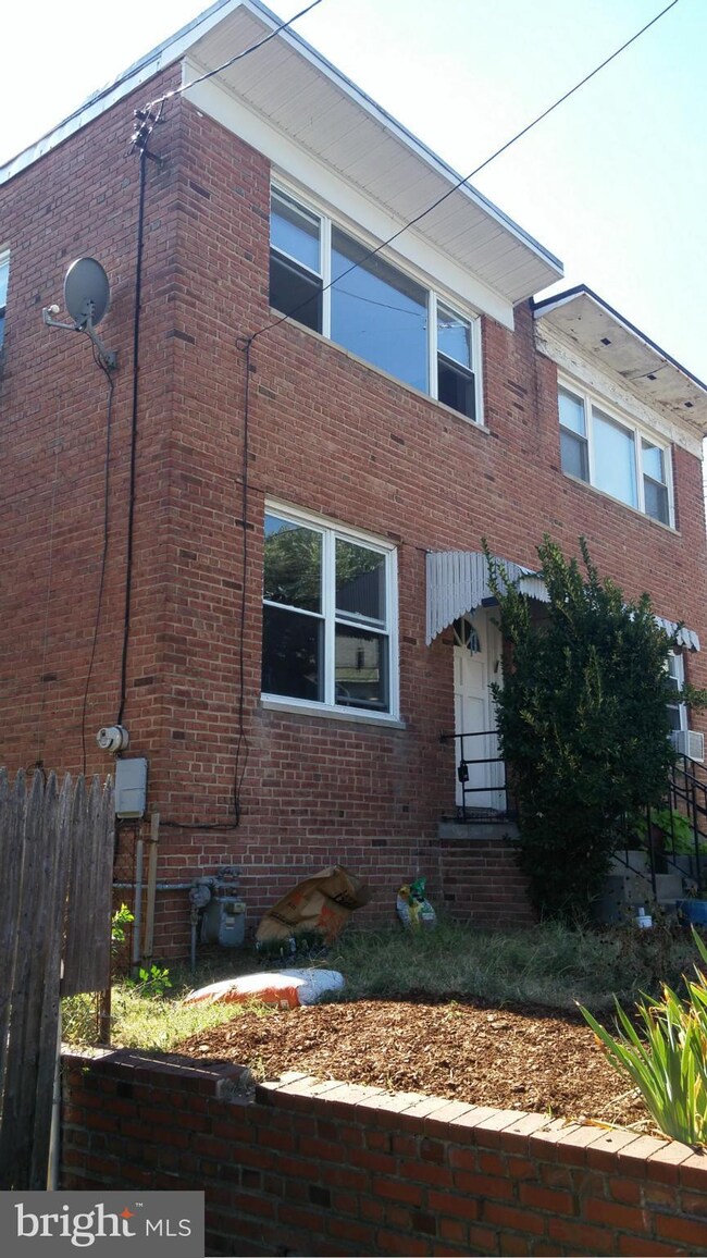 106 Tuckerman St NW, Washington, DC 20011 - photo 4