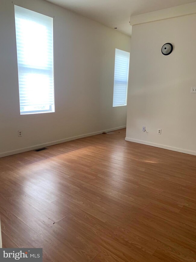 1538 N 18th St, Philadelphia, PA 19121 - photo 3