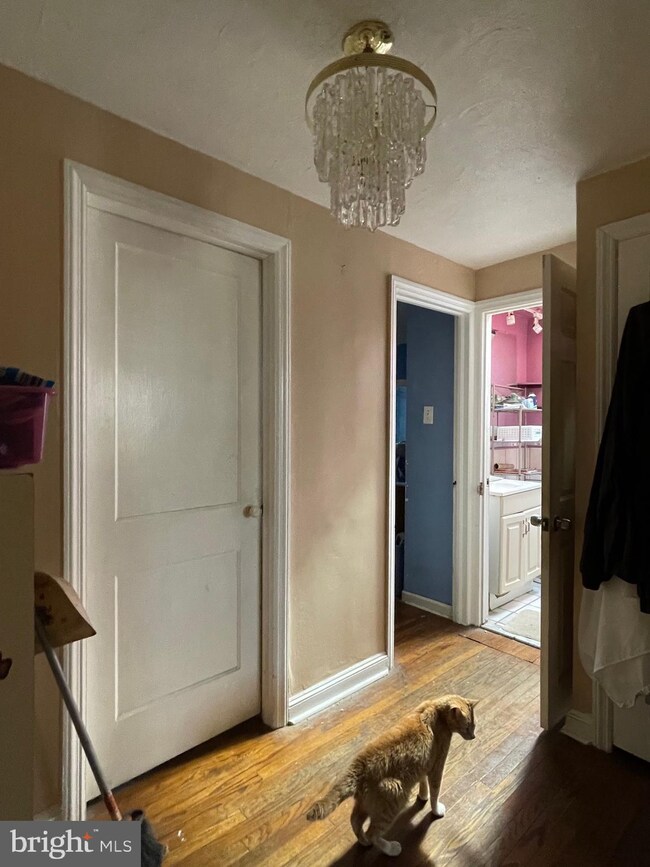 1360 Edgehill Rd, Darby, PA 19023 - photo 7