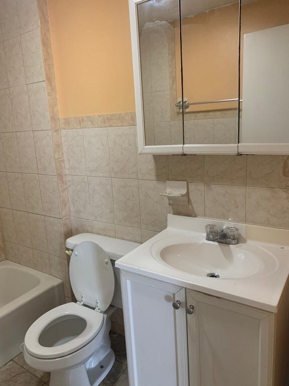 9 Hesper St unit 1, Lynn, MA 01905 - photo 7