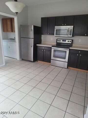 689 E Springfield Place unit II, Chandler, AZ 85286 - photo 3