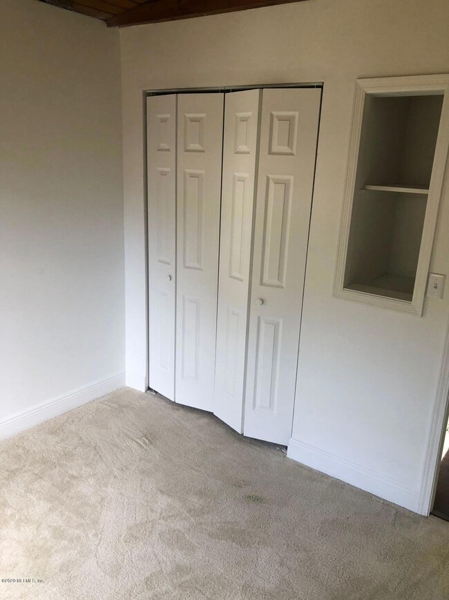 4818 Ducheneau Dr, Jacksonville, FL 32210 - photo 6