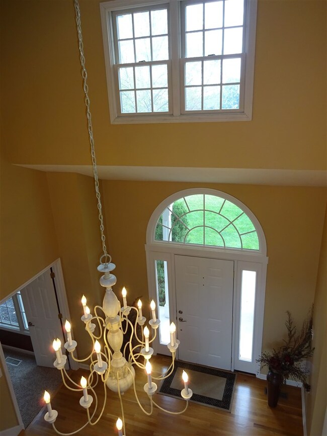 1624 S Mayberry Dr, Frankfort, IN 46041 - photo 5