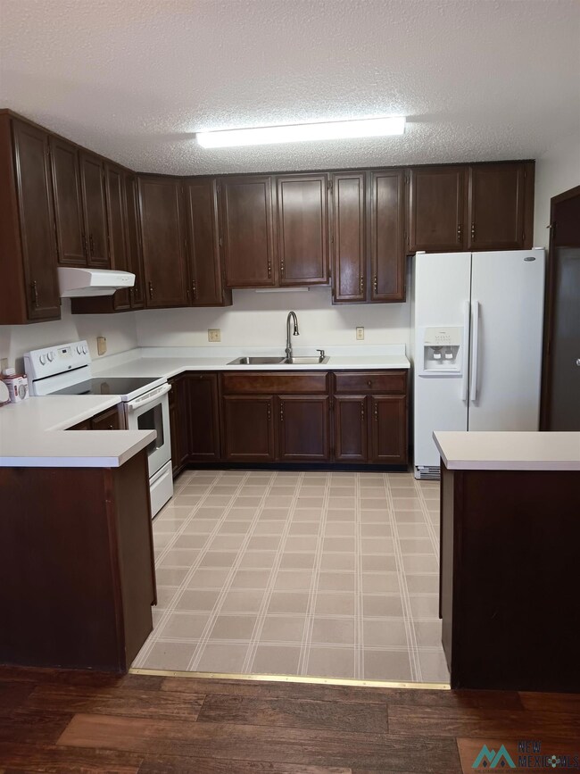 3103 S 9th St, Deming, NM 88030 - photo 2